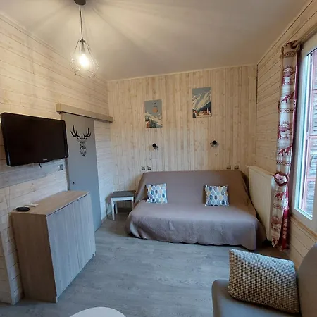 - Dore Apartment *